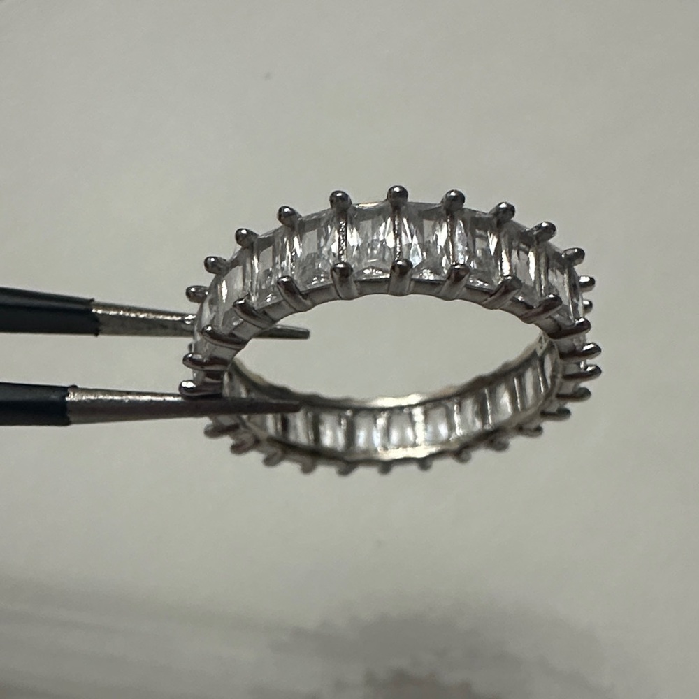 Elegant Silver Women's Eternity Ring